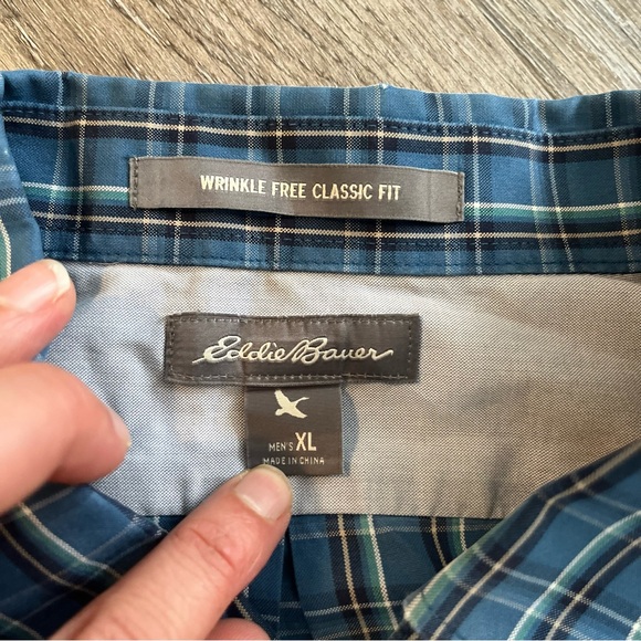 Eddie Bauer button down - Picture 3 of 4